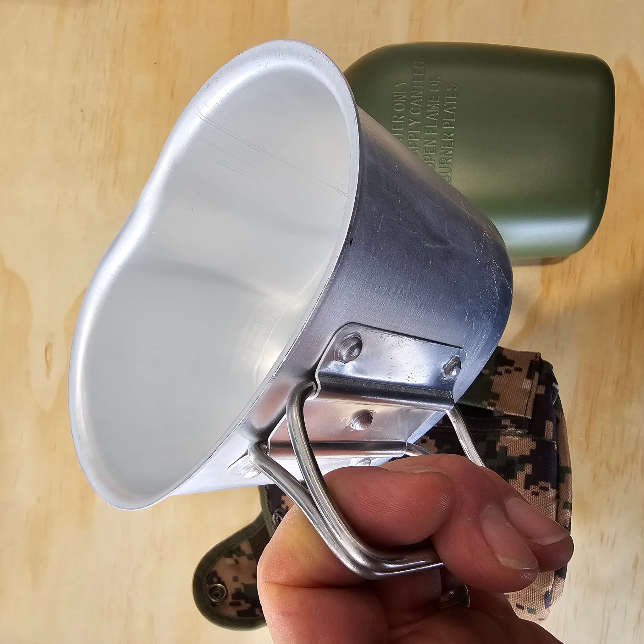 US Military Canteen & Bottle - Camo - Image 4